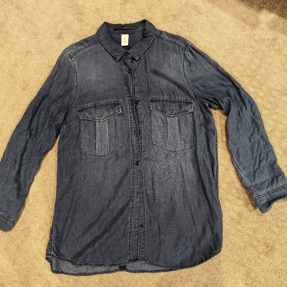 H&M Women's Denim Blue Shirt Size 10 Button Down Casual